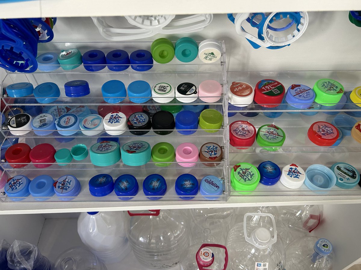 yue_xu45287's tweet image. Make your packaging shine — Preforms in every color and design, ready for you!
 اجعل عبواتك مميزة — عبوات بألوان وأشكال متعددة، بانتظارك!
#PETpreform
#PREFORM
#PETbottle
#Plastic
#cap
#handle