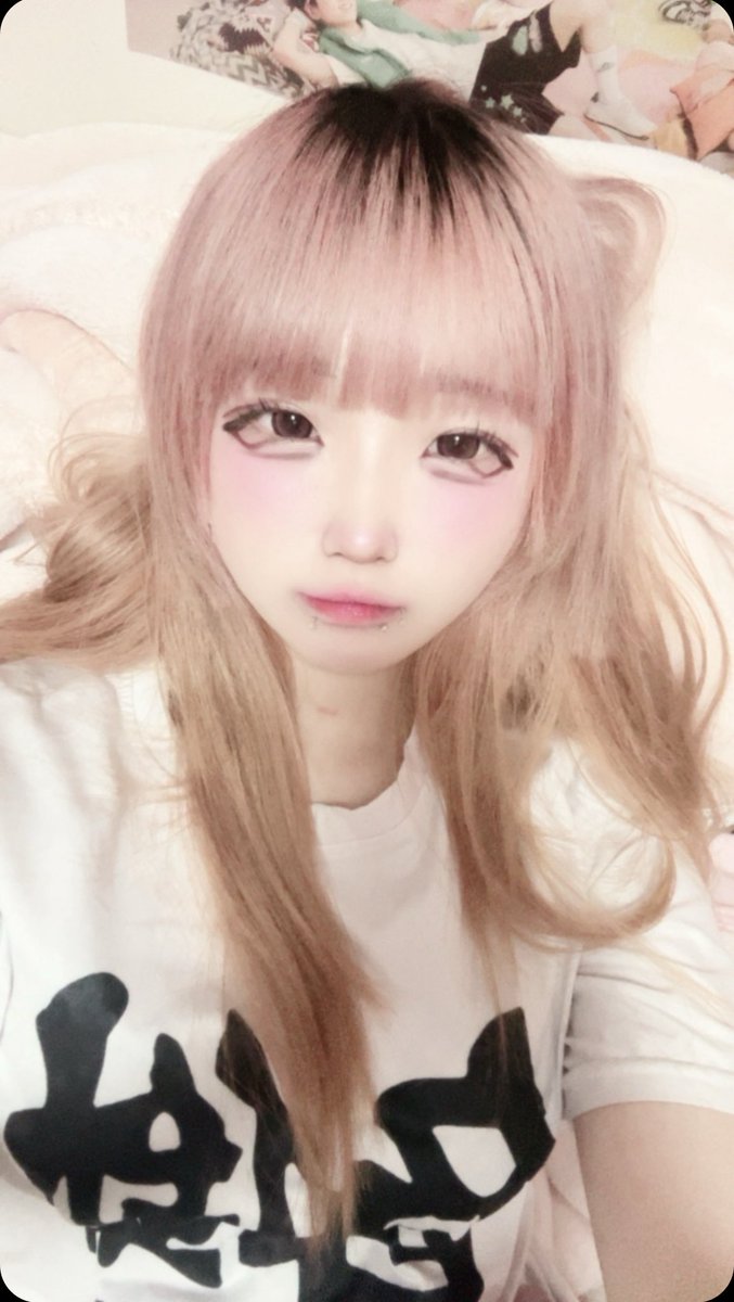 髪色変わっちゃった