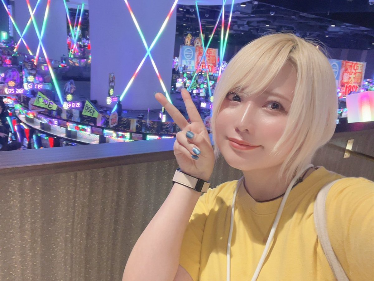 葉月様✨オーダー3点 suzu, aco, 鈴木ノリアキ, Clutch_Fi, TENNNが『丹生明里 卒業