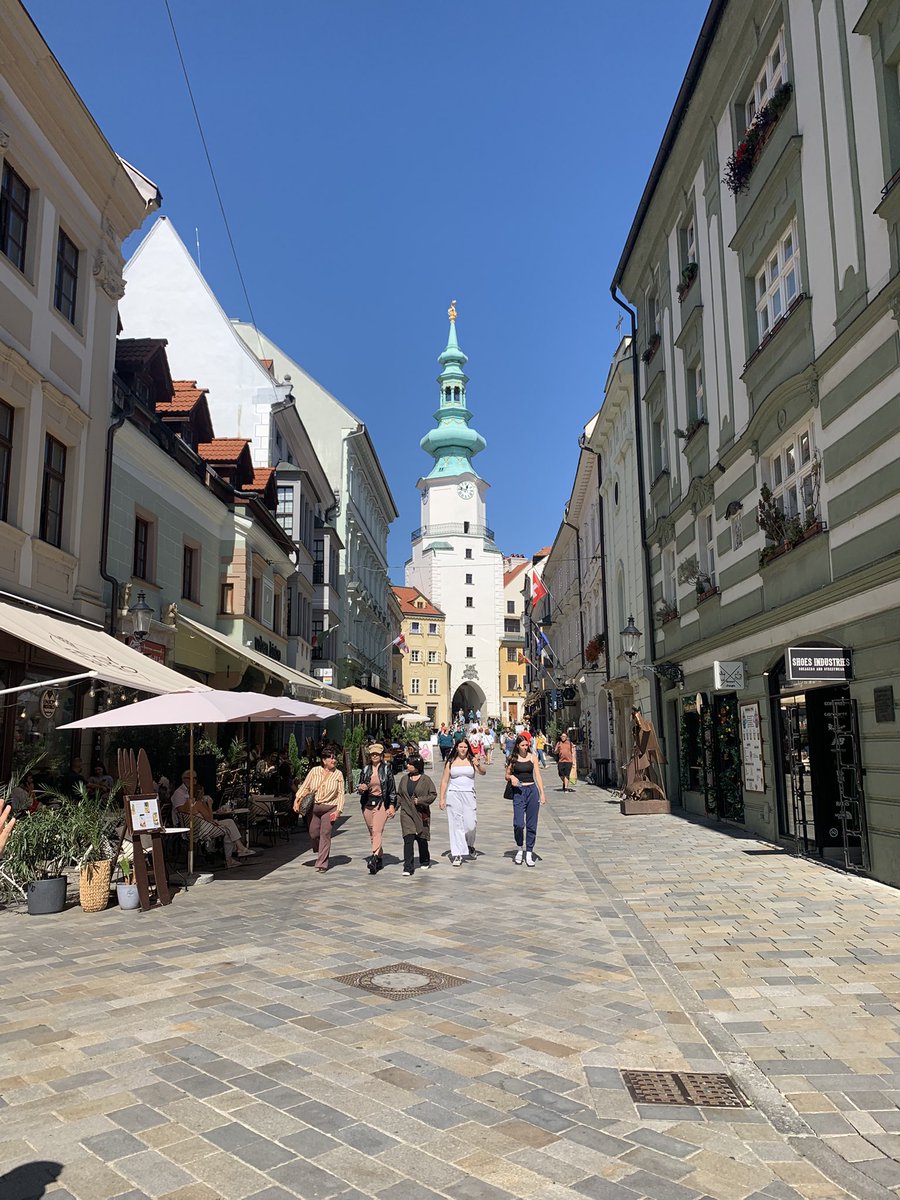 lufc1995's tweet photo. Bratislava Budapest next stop Serbia England 🏴󠁧󠁢󠁥󠁮󠁧󠁿 https://t.co/RqkBZwLO6a