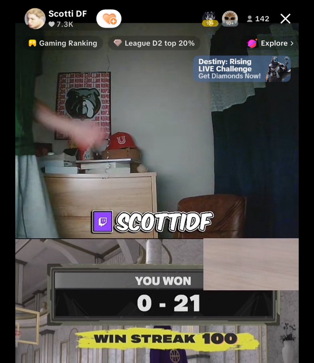 Scotti DF went on a 100 Game Streak on the 1v1 Ante-Up Court in NBA 2K26