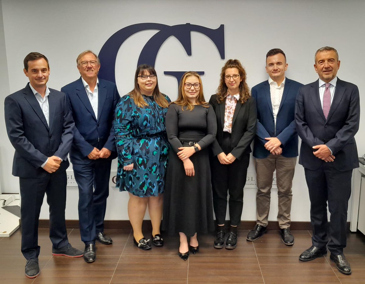 🌍 GLEZCO, anfitrión en el primer intercambio cultural de <a href="/BOKSInt/">BOKS International</a>, que se prolongará hasta el 21 de septiembre

🫂 Supone una oportunidad única reforzar la vocación internacional de la firma que dirige <a href="/DGonzalezGlezco/">David González Pescador</a>

📎 glezco.com/glezco-anfitri…