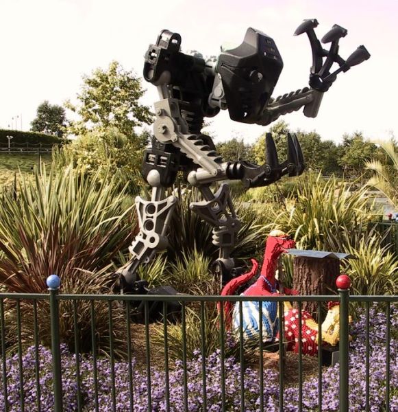 [Promotional Materials] Onua at Legoland California, biosector01.com/wiki/Gallery:P…