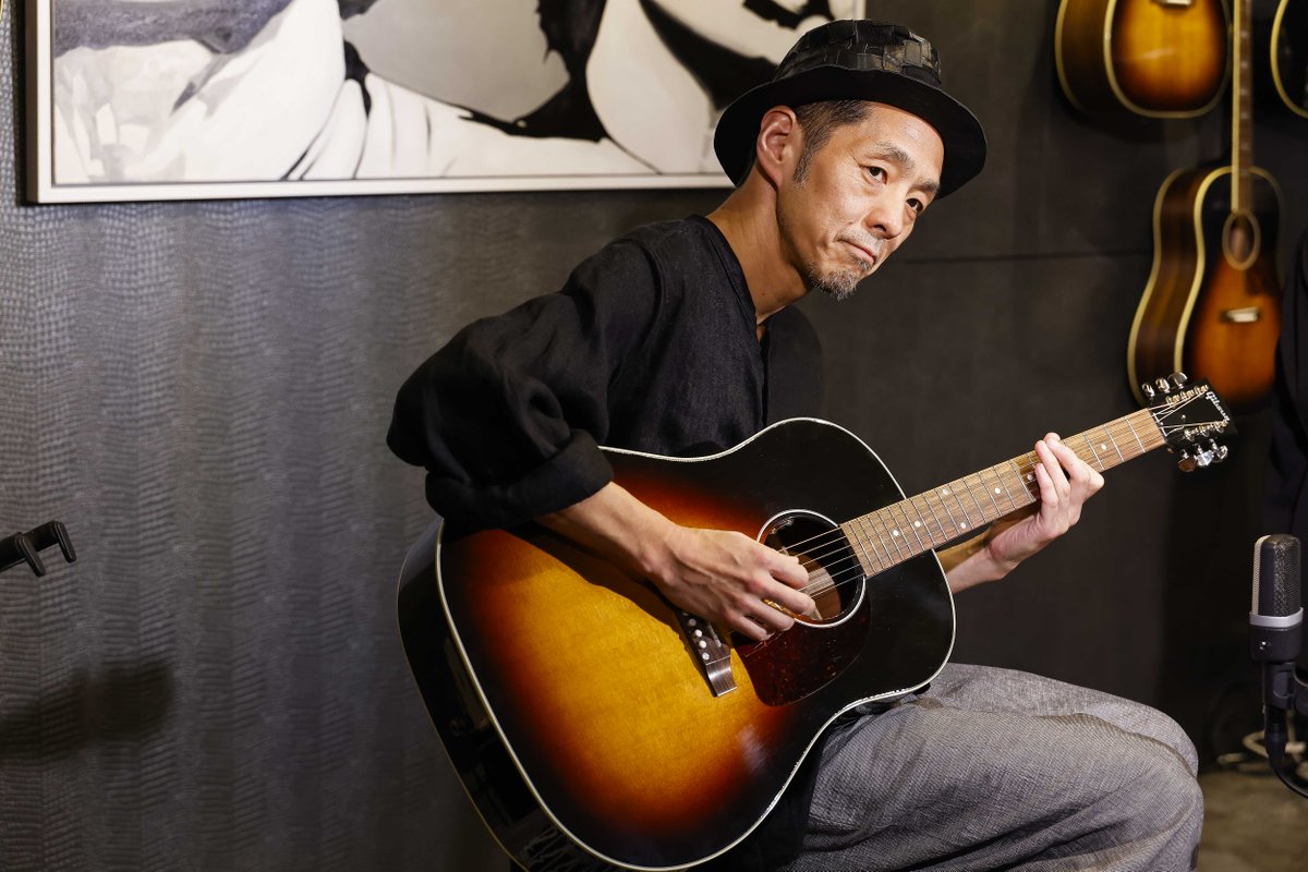 GibsonJapan's tweet image. ギブソン・アコースティックを代表する名器J-45の魅力を探る『VS J-45』第2回目のゲストは#宮藤官九郎 と#上原子友康 （#怒髪天 ）が登場!!
11/6よりPARCO劇場で上演がスタートする舞台「#大パルコ人…