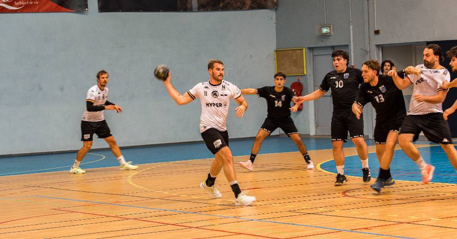 Agde - N2 - Première réussie à domicile pour Agde Handball ! #agde ift.tt/2jFVBl5