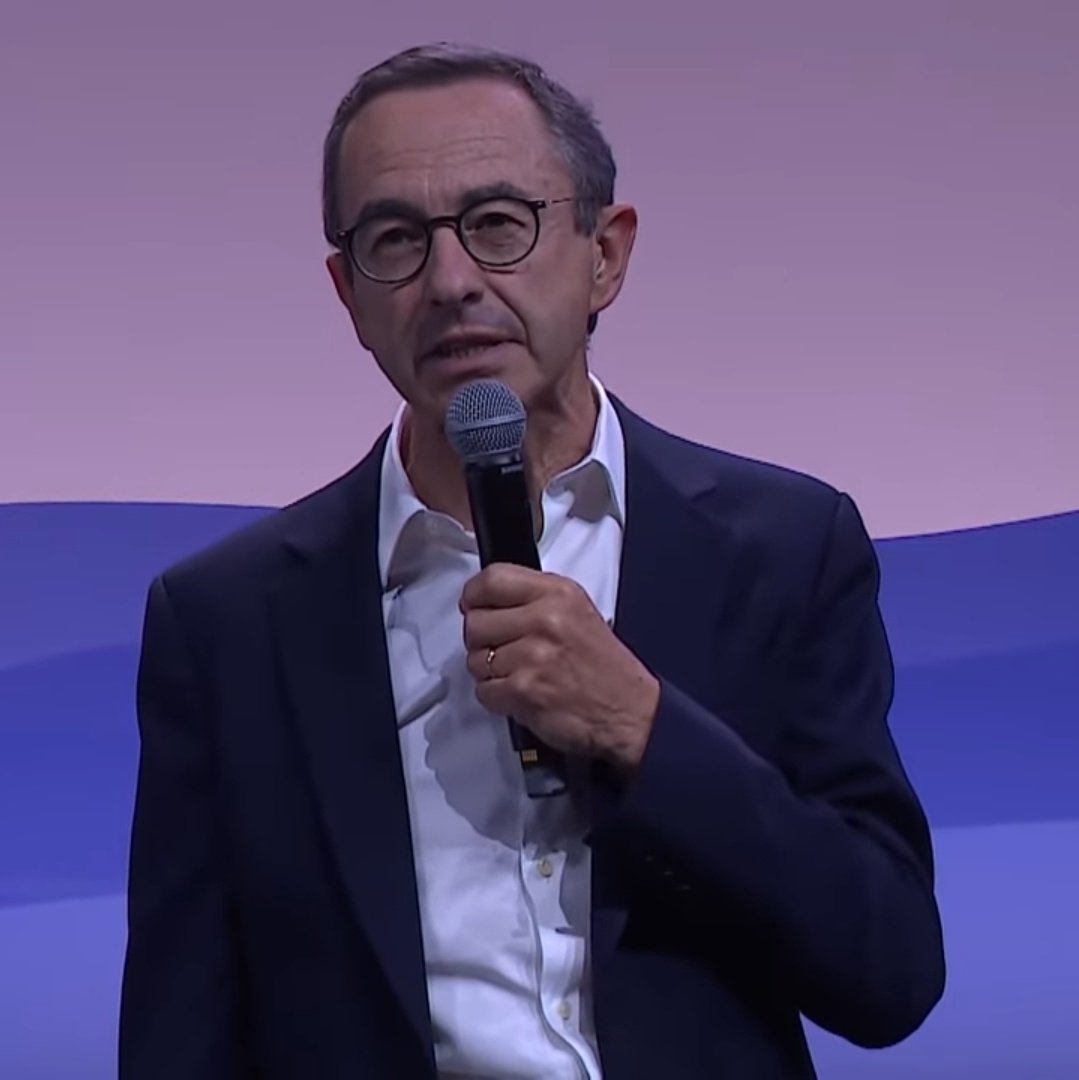 AlexandreFRep's tweet image. Ce week-end a marqué la fin d'une droite paresseuse et l'avènement d'une droite courageuse.
Merci à @BrunoRetailleau d'avoir su donner l'impulsion nécessaire aux @lesRepublicains pour être en capacité à incarner l'alternance.
Le combat sera long mais l'espoir est revenu.