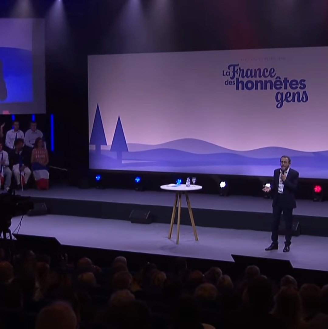 AlexandreFRep's tweet image. Ce week-end a marqué la fin d'une droite paresseuse et l'avènement d'une droite courageuse.
Merci à @BrunoRetailleau d'avoir su donner l'impulsion nécessaire aux @lesRepublicains pour être en capacité à incarner l'alternance.
Le combat sera long mais l'espoir est revenu.