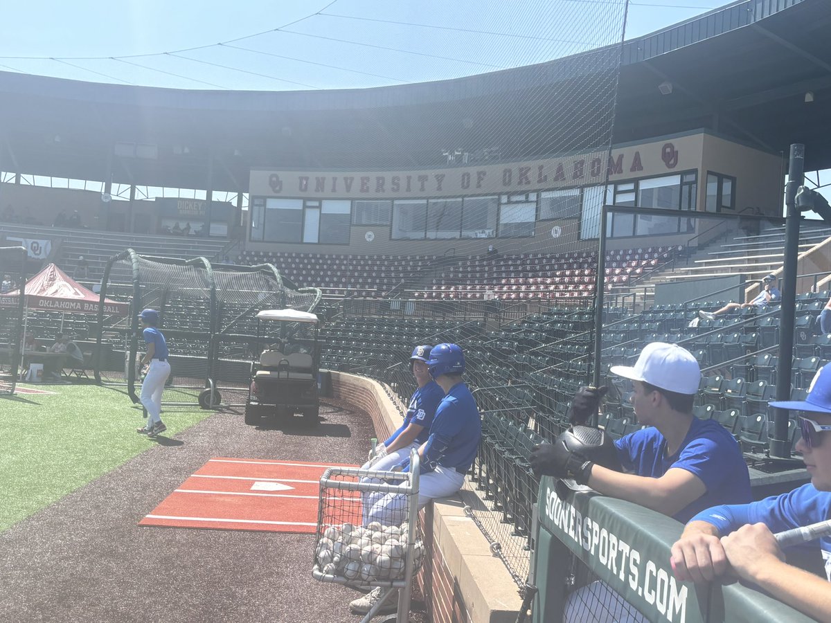 Huge thank you to <a href="/OUBaseball/">OU Baseball</a>, <a href="/coachbono8/">Britt Bonneau</a>,<a href="/CoachRaleyOU/">Russell Raley</a>, and the rest of the OU staff for a great experience for our <a href="/dulins_dodgers/">DulinsDodgersTexas</a> guys this weekend!