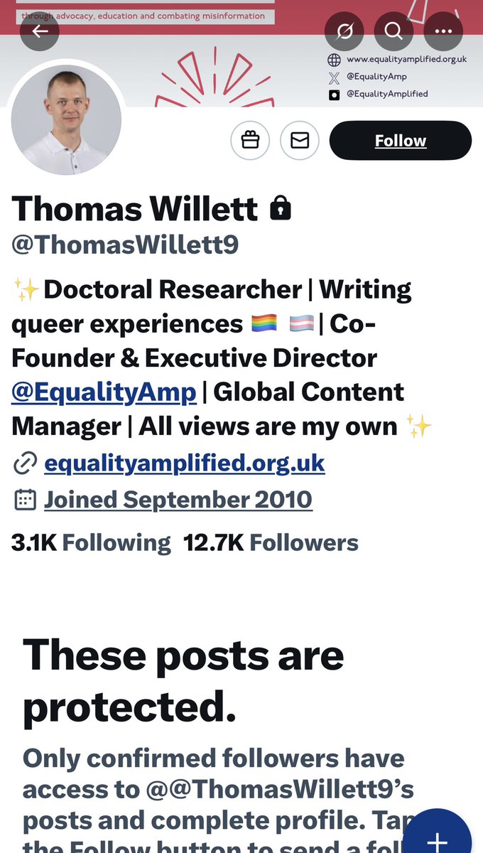 DreyfusJames's tweet image. Prediction. 

His next public post will be about how he had to lock down, because he was being hounded, persecuted,  abused, &amp;amp; stung by hornets, after spending the last few years mindlessly &amp;amp; deliberately throwing rocks at their nest…

Get your tiniest violins at the ready…🙄