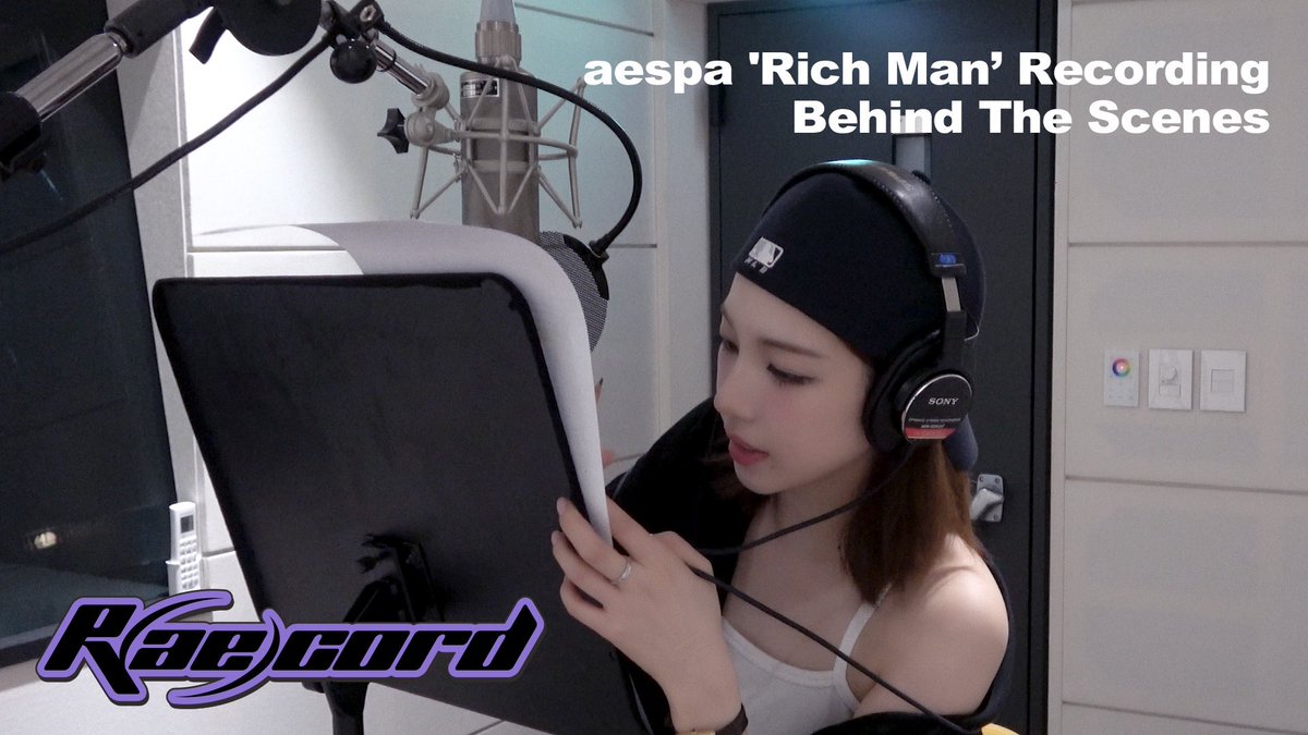 [R(ae)cord] aespa 에스파 ‘Rich Man’ Recording Behind The Scenes

youtu.be/MrKaVXdFKj0
 
#aespa #æspa #에스파
#RichMan #aespaRichMan
#Raecord #Recording #Behind