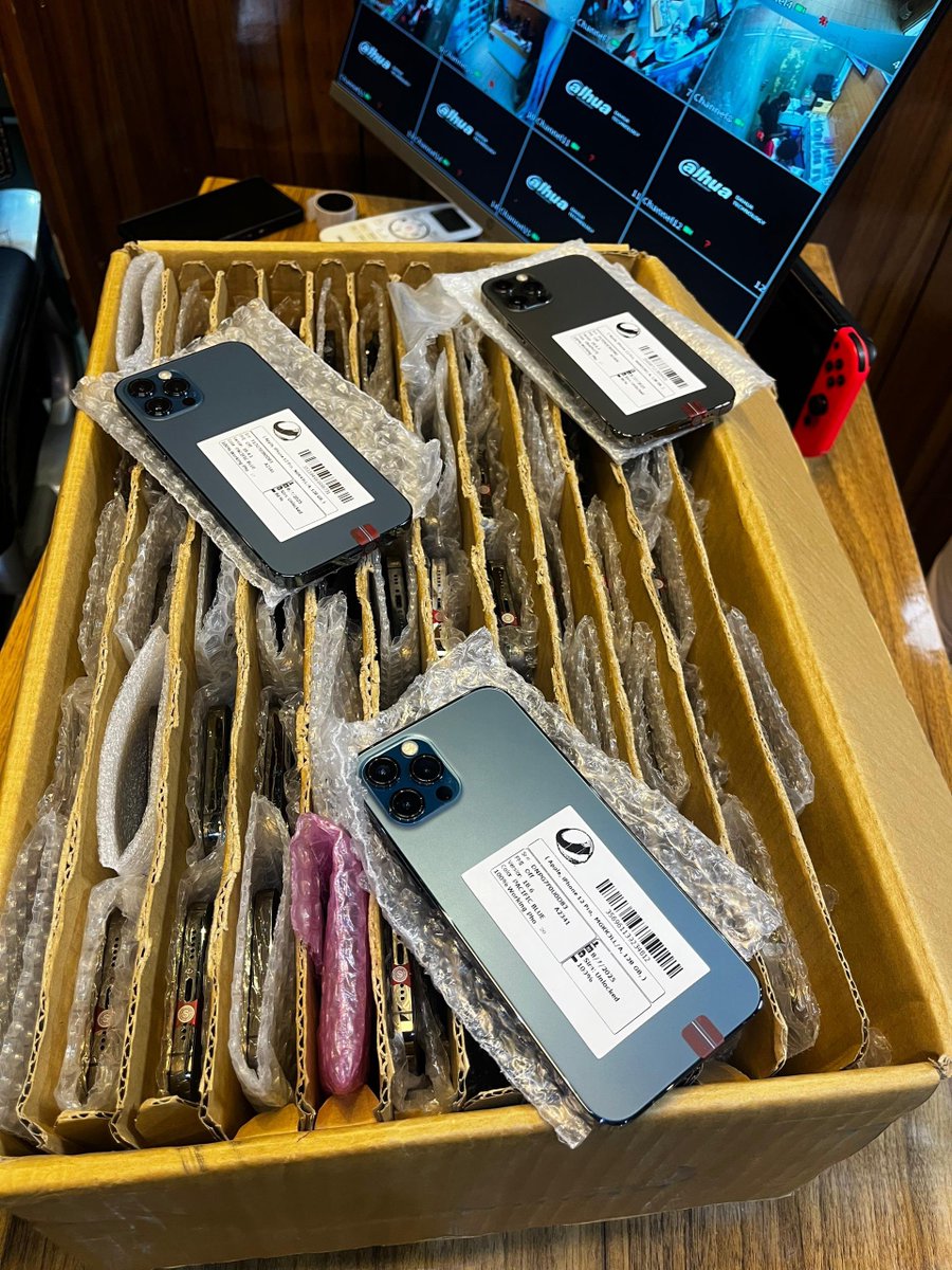 Thegadgetsplug's tweet image. Premium UK Used iPhone 12 Pro (128GB) 🔥
Clean. Sleek. Affordable.
Available now at The Gadgets Plug 🚀📱
N470,000

#NaijaTech #TheGadgetsPlug  #Techlifestyle