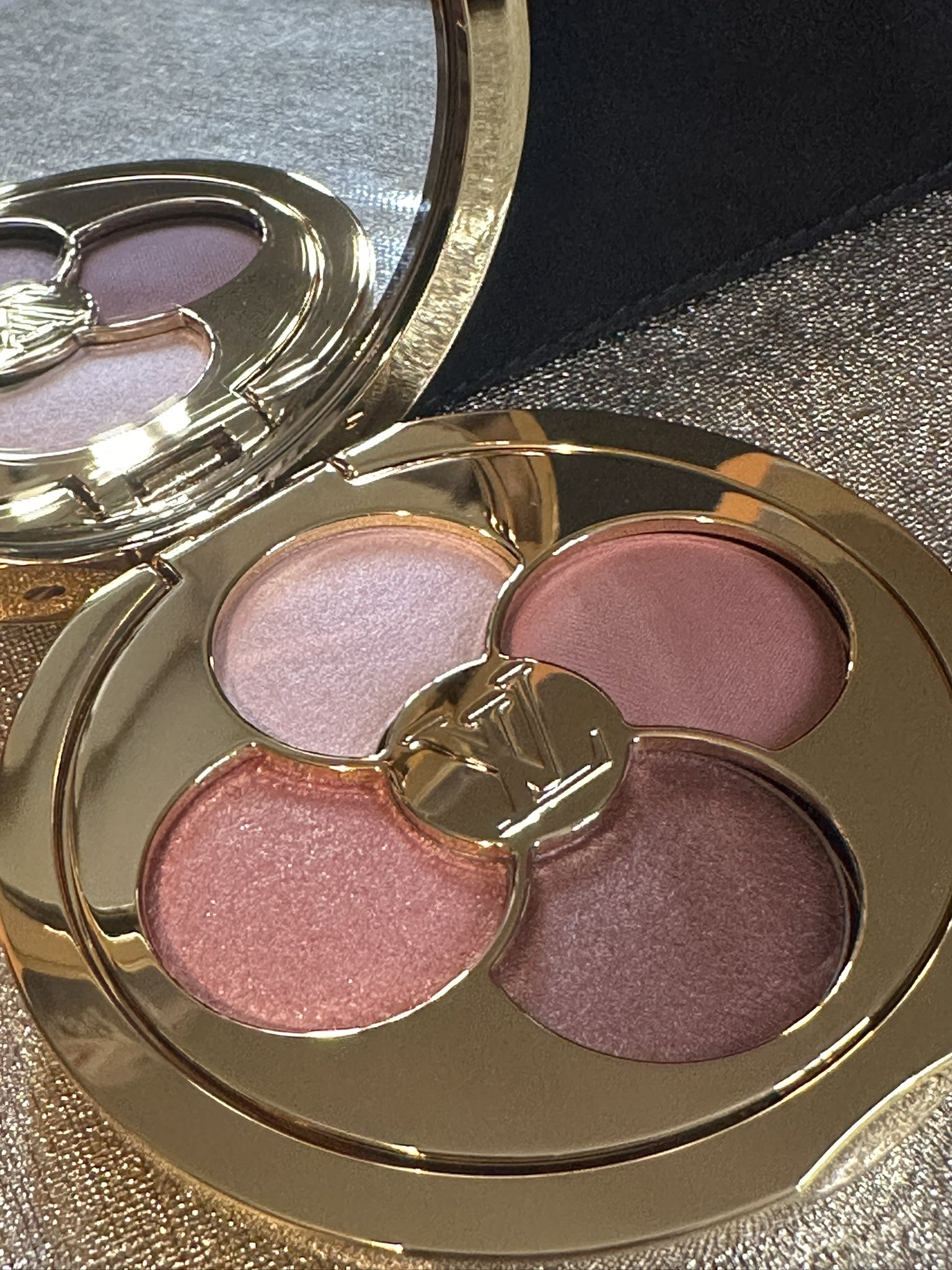 Louis Vuitton アイシャドウ LV オンブル 650 ルイ·ヴィトン コスメ