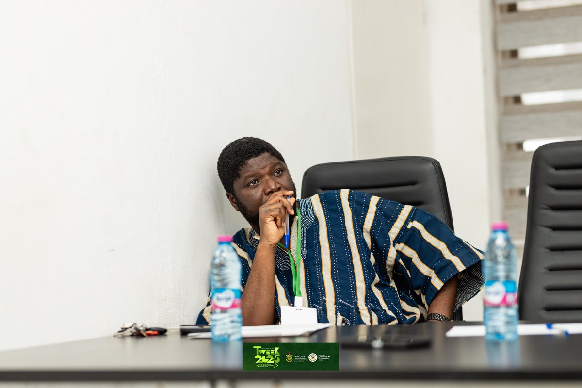 compengKNUST's tweet image. 📍𝐁𝐢𝐠 𝐧𝐞𝐰𝐬 𝐟𝐫𝐨𝐦 𝐭𝐡𝐞 𝐃𝐞𝐩𝐚𝐫𝐭𝐦𝐞𝐧𝐭 𝐨𝐟 𝐂𝐨𝐦𝐩𝐮𝐭𝐞𝐫 𝐄𝐧𝐠𝐢𝐧𝐞𝐞𝐫𝐢𝐧𝐠!

Our Senior Lecturers, Dr. @ETTchao and Prof. Benjamin Kommey have both been promoted to Associate Professors.

We celebrate this milestone with them, a win for the Dept.