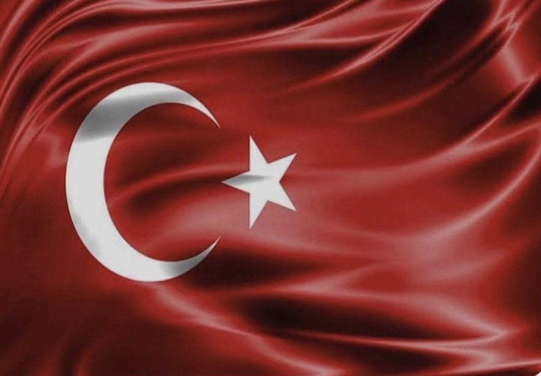 İzmir Balçova’da Polis Merkezi’ne yönelik düzenlenen saldırıda şehit düşen polislerimize Allah’tan rahmet,ailelerine de sabırlar versin Mevlam 🤲😌
Yaralı emniyet mensubumuza acil şifalar diliyorum.🤲

Aziz milletimizin başı sağ olsun. 🇹🇷