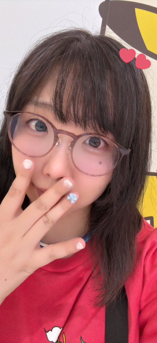 今日は娘ちゃんの誕生日♡

ってことで昨日と今日は
娘ちゃんとお出掛けしたり
ご飯食べたり、ケーキ食べたり
お買い物したりしてました✨

もちろんお仕事もしたけどね！

来年は一緒にお酒が飲めるのかー！
感慨深いなー☺️