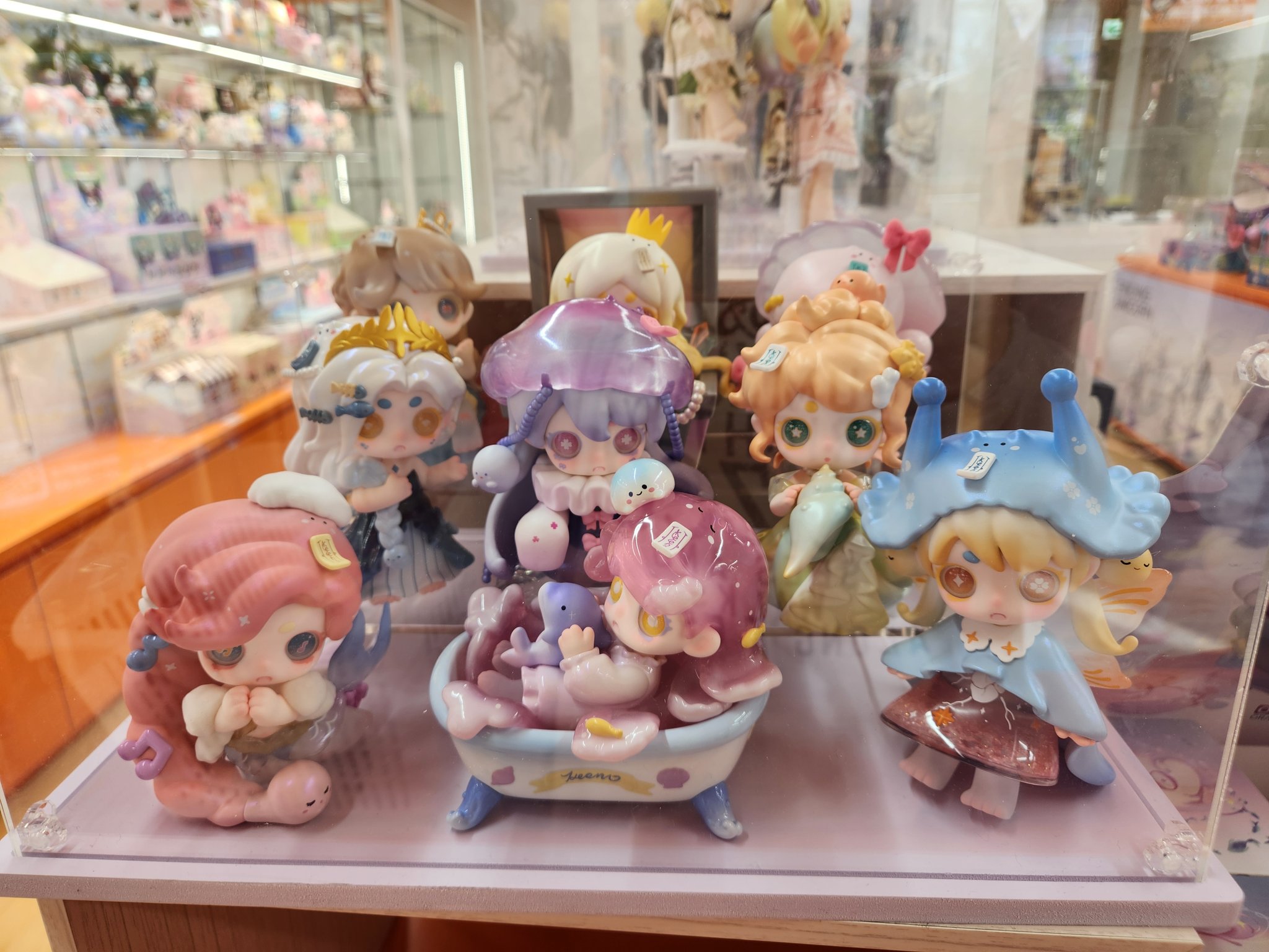 専用ページ おまとめ購入 ⭐︎あーるちゃんページ⭐︎ Nommi 異世界 3点おまとめ 予約販売