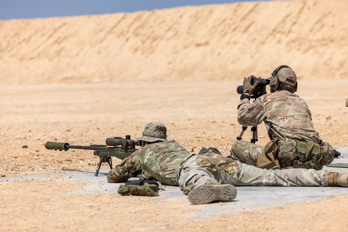 Defense_Talks's tweet image. 🎯 Multinational partners conducted sniper training during Exercise BRIGHT STAR 25 in Egypt, enhancing precision skills and interoperability.

📸 (U.S. Army Photo by Joseph Kumzak)

#BrightStar25 #SniperTraining #MilitaryExercise #Egypt #Defense