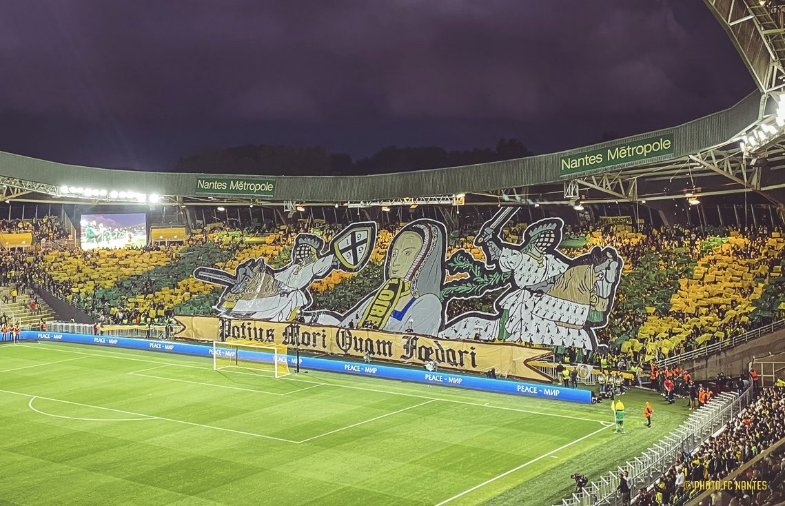 Potius mori quam Fœdari

Plutôt la mort que la souillure 

Il y a 3 ans jour pour jour, la Brigade Loire sortait ce banger pour le retour du FC Nantes en coupe d'Europe