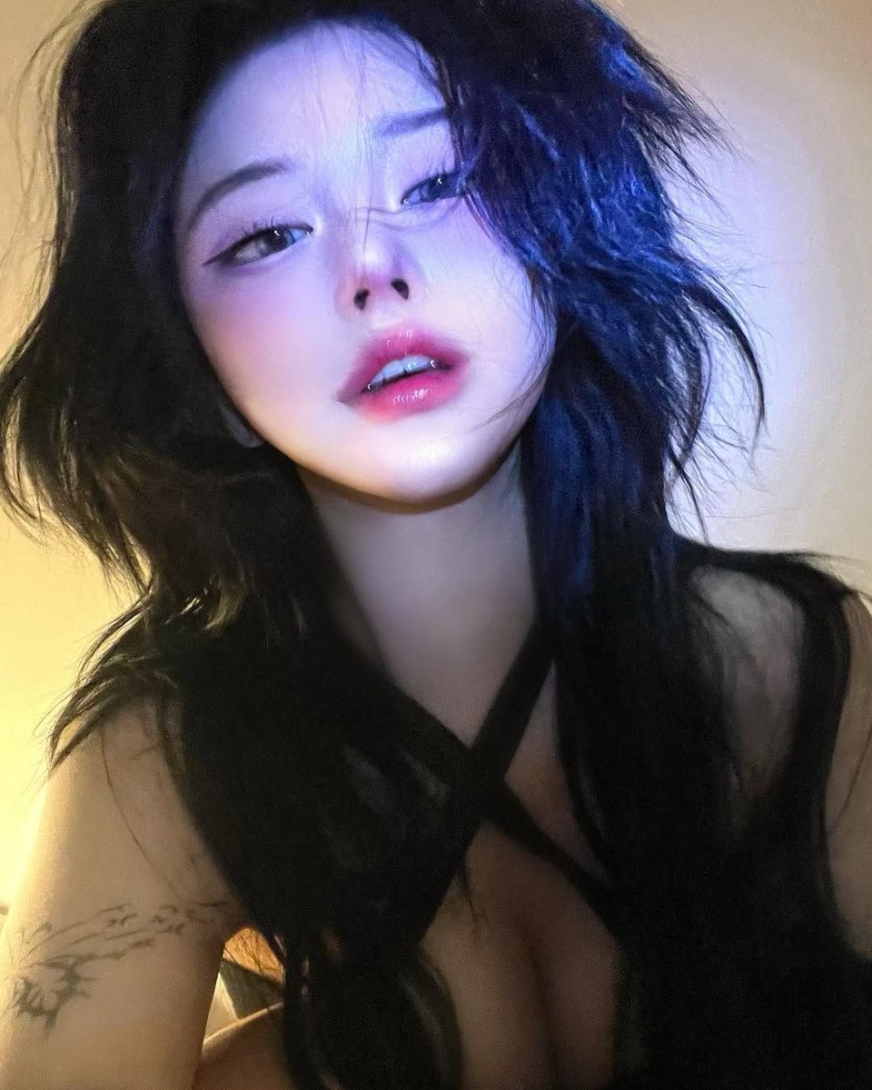 아가,🖤 손떼.🖤

언니가 해줄게.🖤☺️

#펨돔 #FD #펨섭 #멜섭 #여왕깨기 #여공남수 #레즈