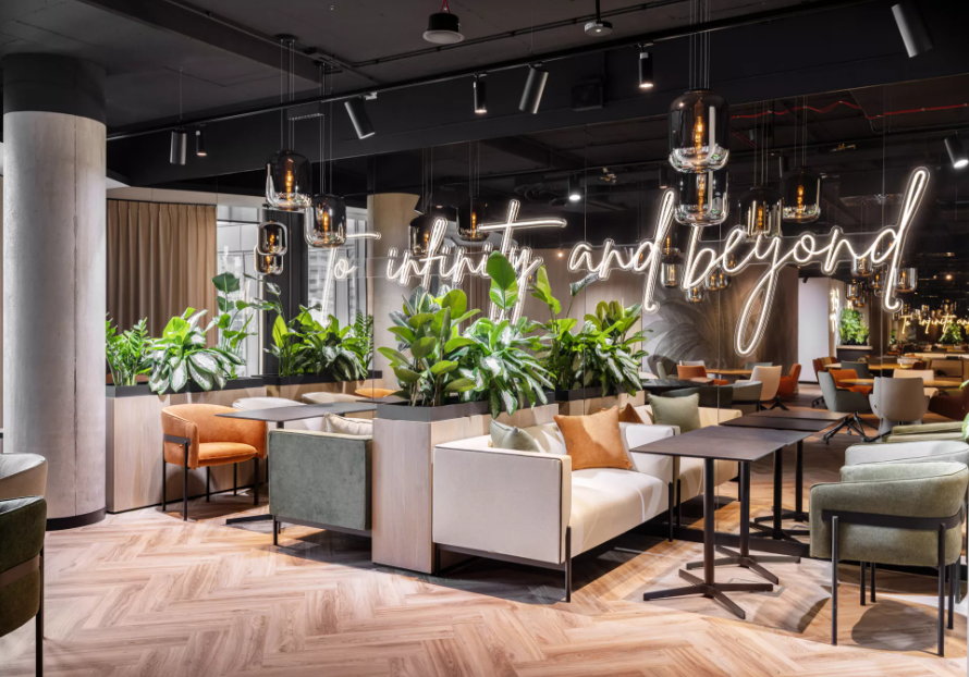 Workthere tweet media