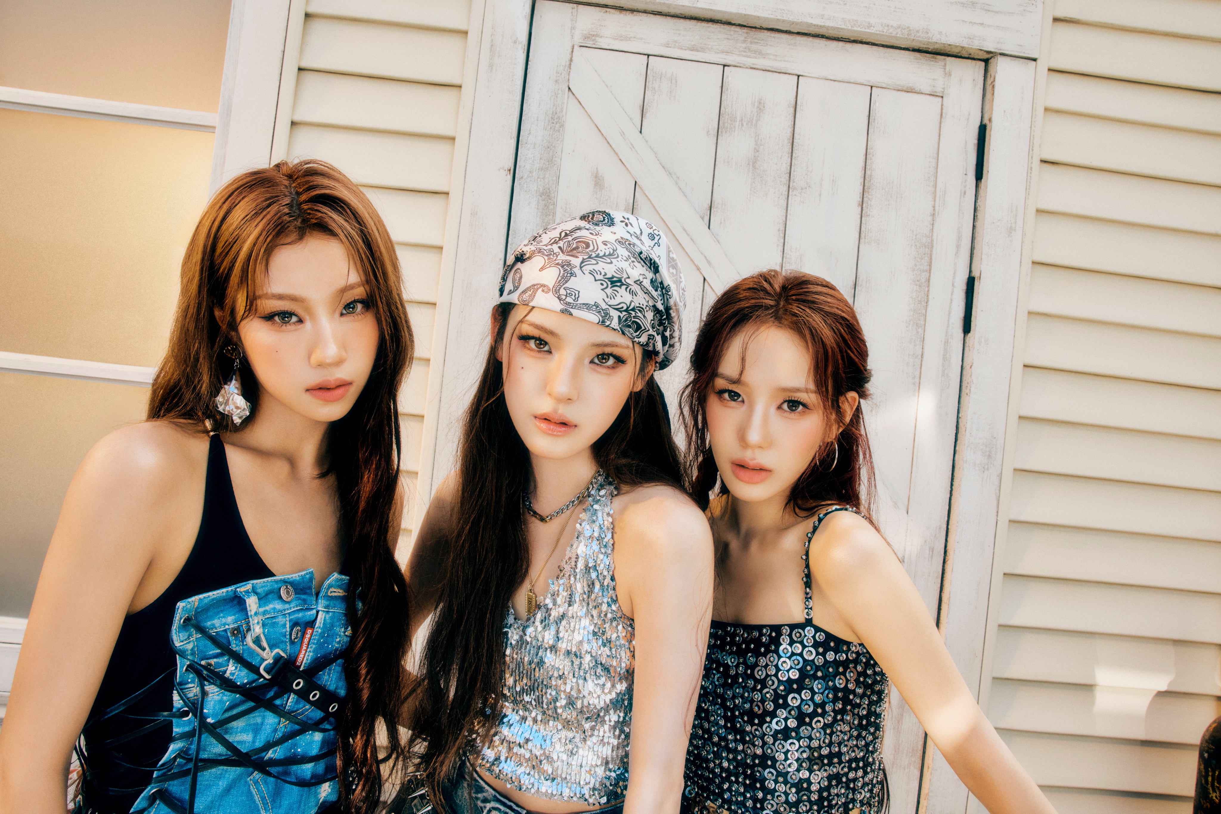 G0UARsyaAAAoVR0?format=jpg&name=4096x4096