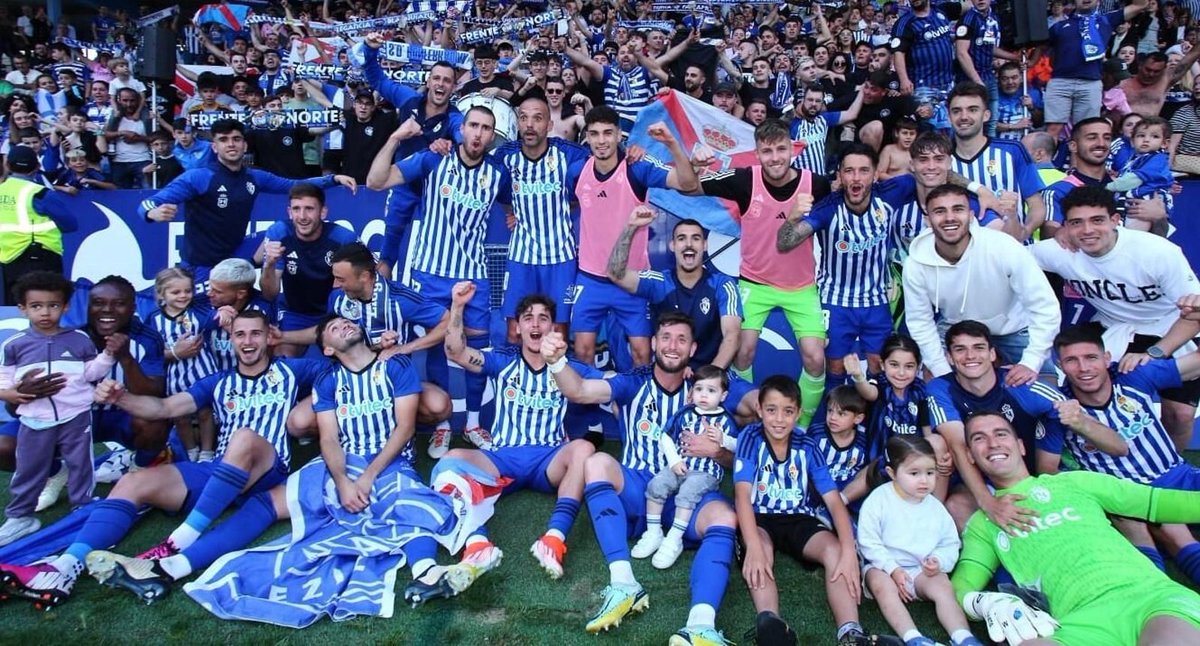 only_sdp's tweet photo. Volveremos a brillar, siempre lo hacemos.
Feliz día de la Encina y de El Bierzo!

Somos únicos, VIVA EL BIERZO💙❤️🤍 https://t.co/gIpCEdydKo