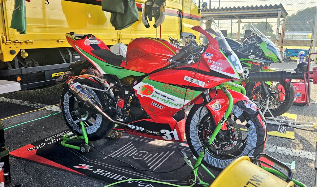 ABRMRacing's tweet photo. 【協賛企業様の紹介】
T's project (ティーズプロジェクト)様
元D1ドライバーであり現在はバイクのレースにも出場している代表が、車やバイクのレース車両や公道車のチューニングやカスタムまで幅広く手掛けるショップ様です。
#第10回ABRM走行会 https://t.co/iBvrpDQ9UJ