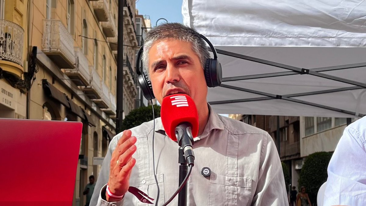 📢 <a href="/JeGiGa/">Jesús Giménez Gallo</a> (<a href="/MCCartagena_ct/">MC Cartagena 🇩🇰</a>): “En seis años de gobierno de Arroyo no hay modelo para Cartagena, solo improvisación y promesas incumplidas. La alcaldesa anuncia 15 viviendas en un municipio con 40.000 jóvenes sin acceso a casa. Es una farsa”.