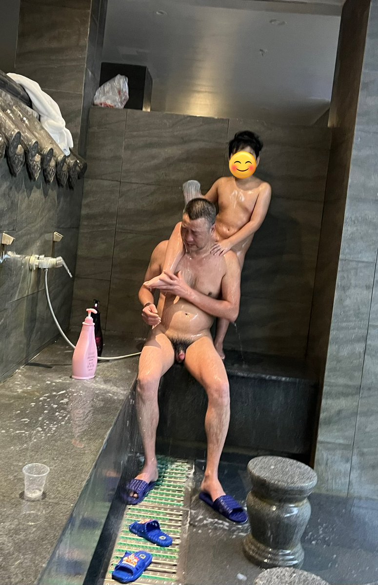 uimi999's tweet photo. 好帅的爸爸 https://t.co/HC1FTeLj5x