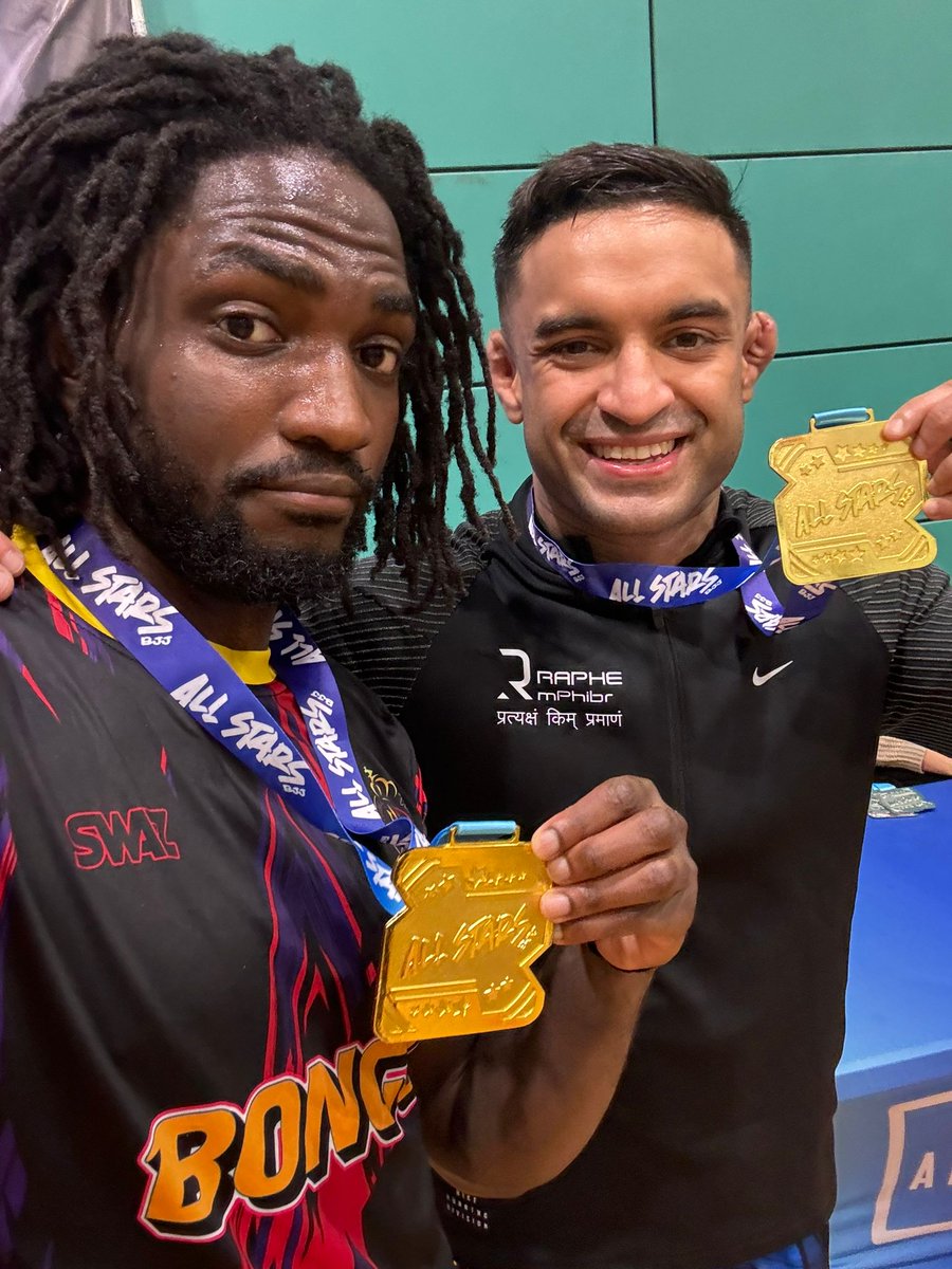 Gold Medal at All Stars BJJ London🥇

I've been training hard with <a href="/StuartAustinMMA/">Stuart Austin</a>, so staying active and applying MMA grappling in competition felt great. 

A special thank you to <a href="/Raphe_mPhibr/">Raphe mPhibr</a> for supporting me. 

#Indian #JiuJitsu