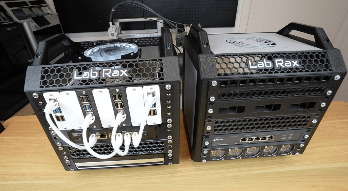 dfrobotcn's tweet image. 🔥 Raspberry Pi Mini Lab goals! 6 Pis in a custom 3D-printed rack with OLED displays, PoE connectivity, and perfect cable management. Used for IoT and AI vision projects. #RaspberryPi #MakerProject
📸For more details: reddit.com/r/raspberry_pi…