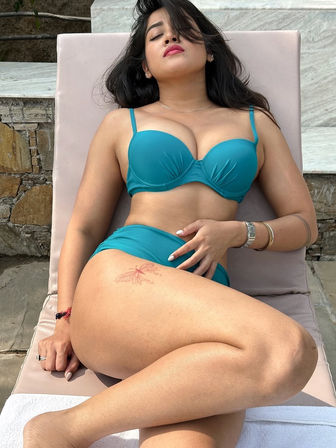 G0UEYCUXoAAtDEx?format=jpg&name=large