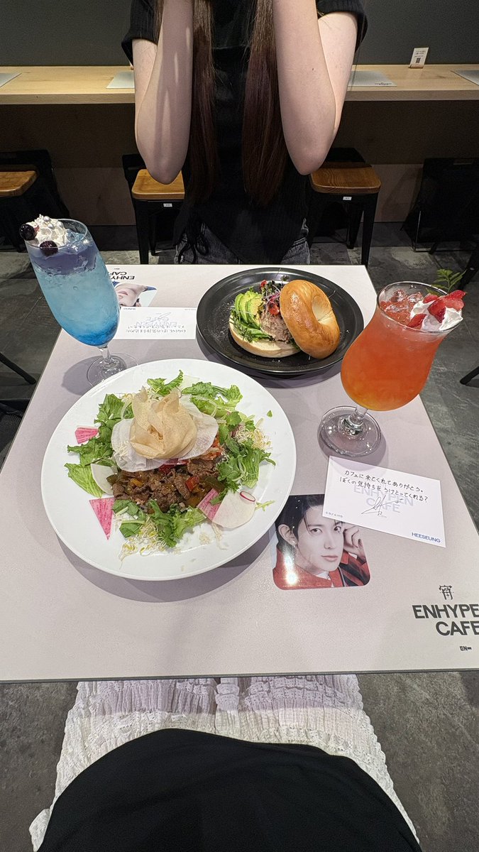 yeah_llr's tweet photo. #ENHYPENCAFE2025 https://t.co/9lig3c5f0M