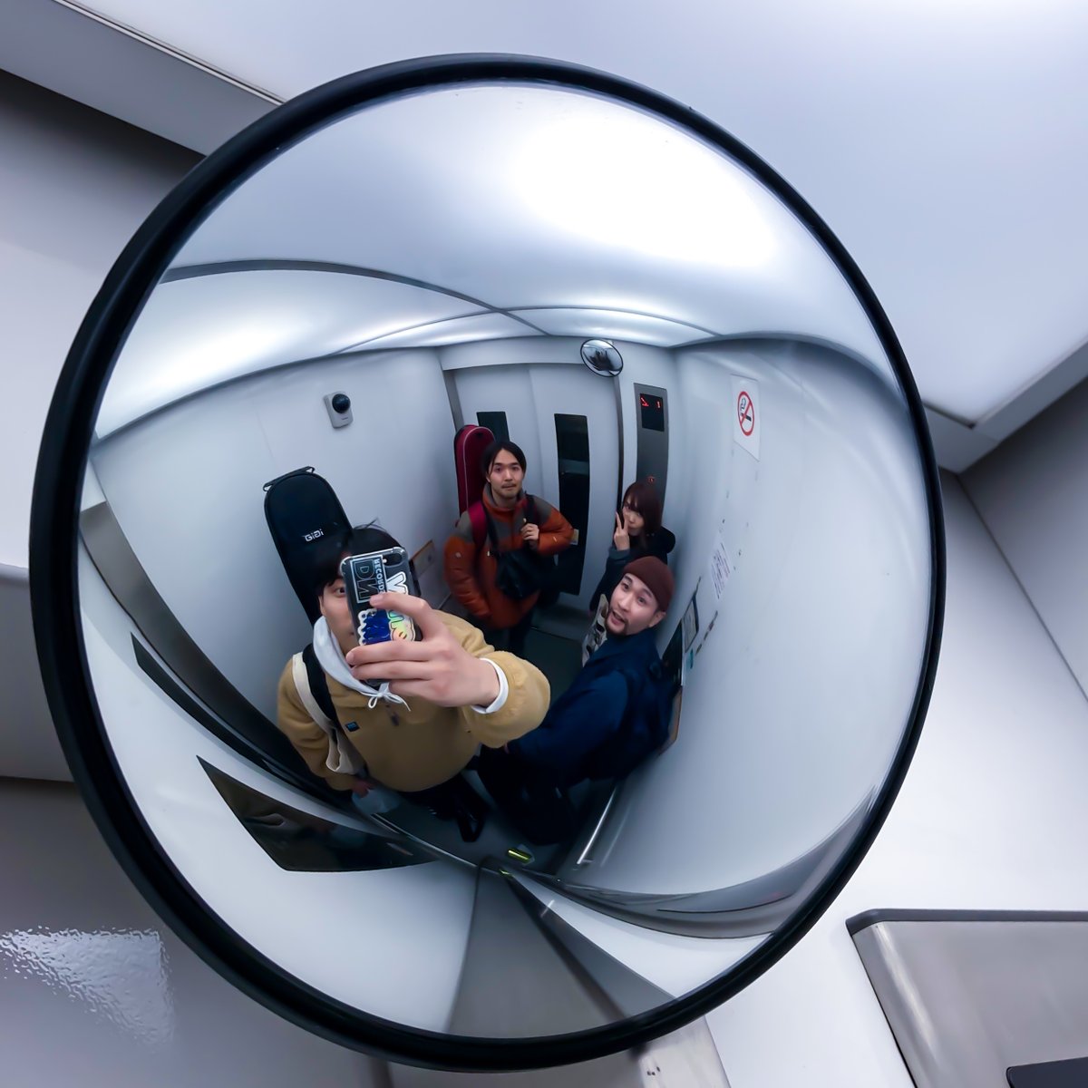 📢東京追加公演決定📢

imakinn records presents
CROSS MY HEART Japan Tour 2025

-Additional Show-
10/31(金) 下北沢 ERA <a href="/RDS_ERA/">下北沢ERA</a> 

・CROSS MY HEART
・downt <a href="/downtband/">downt</a> 
・Forbear <a href="/ForbearBand/">Forbear</a> 

O/S　18:30/19:00
Adv　¥5,900
Student　¥3,000

■TICKET
eplus.jp/sf/detail/4397…