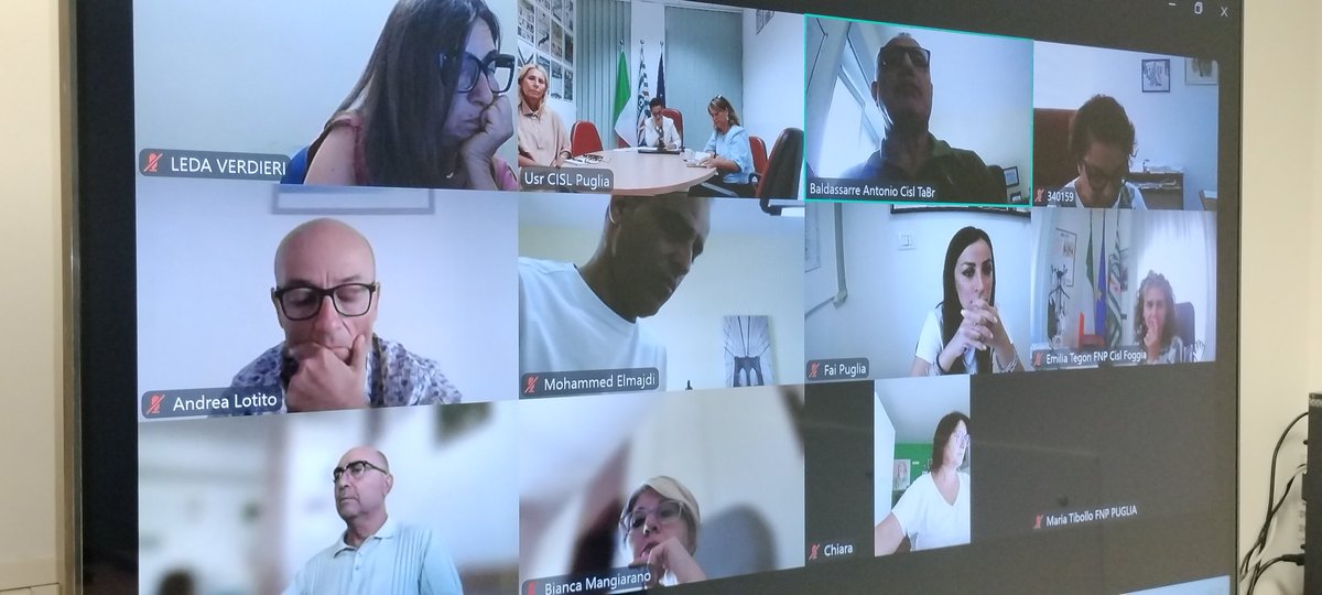 #8settembre 
La segretaria regionale #CislPuglia Valentina Donno presiede la riunione di Coordinamento sul percorso partecipato del VI Piano Regionale Politiche Sociali <a href="/RegionePuglia/">RegionePuglia</a> 2026-28 per raccogliere proposte, osservazioni, critiche, richieste
#welfare