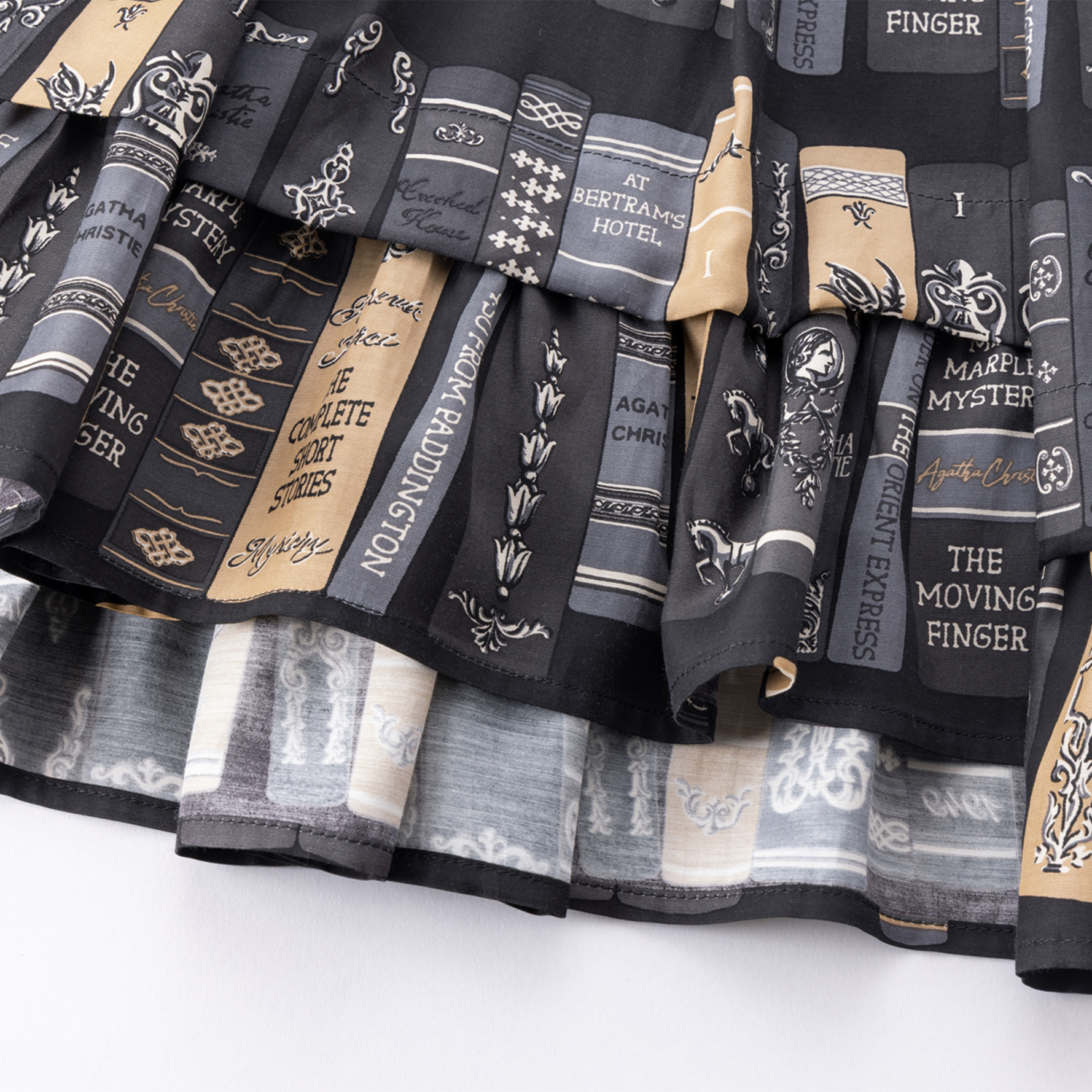 Jane Marple ジェーンマープル スカートthe 40th ribbon ONLINE SHOPよりお知らせ- 2025 AUTUMN&WINTER 1st COLLECTION