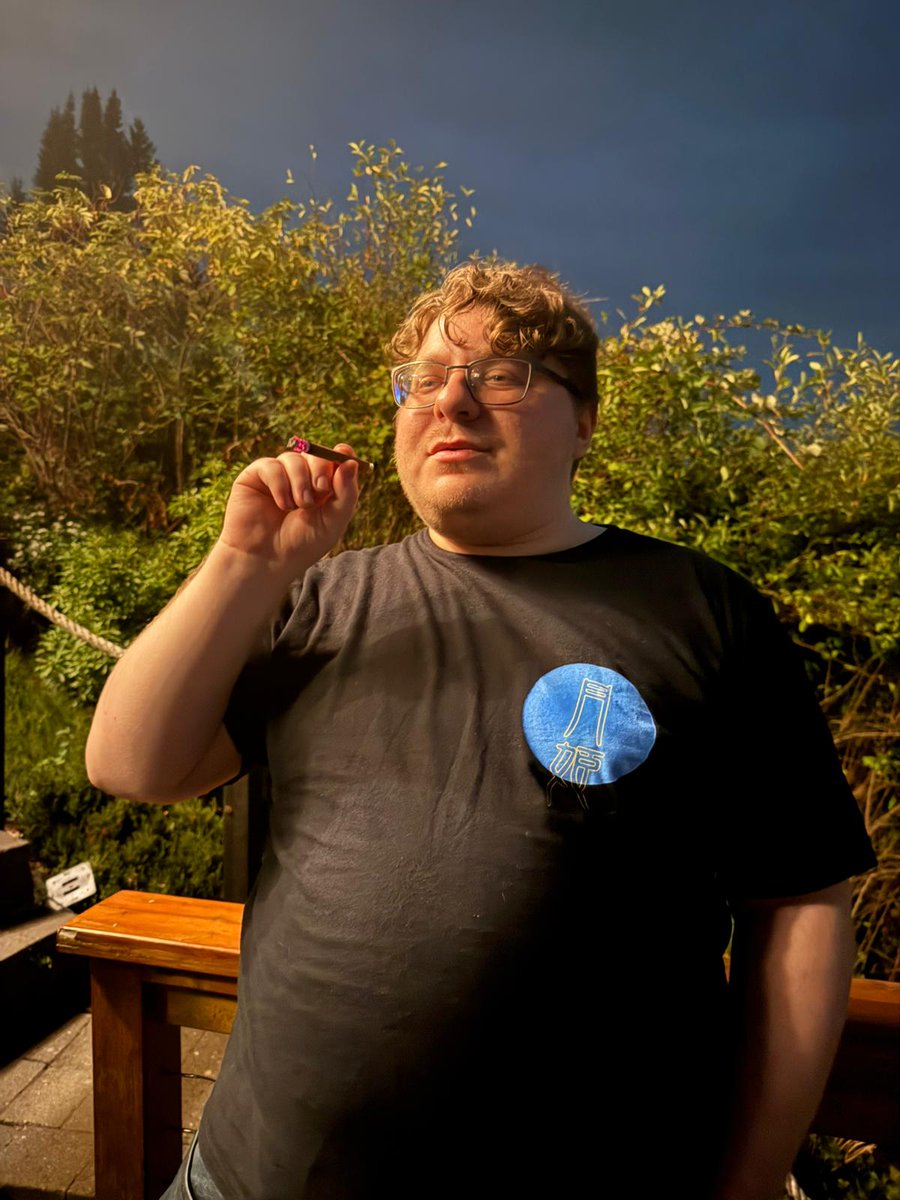 THE BIGGFELLA tweet media