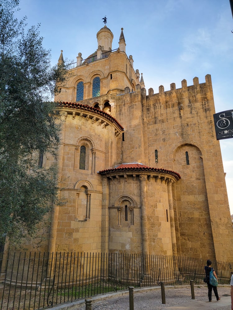 alentejo_1970's tweet image. Did you know #Coimbra was once #Portugal's capital city? From 1139 to 1255, Coimbra served as Portugal's capital, until it was replaced by #Lisbon. 🇵🇹