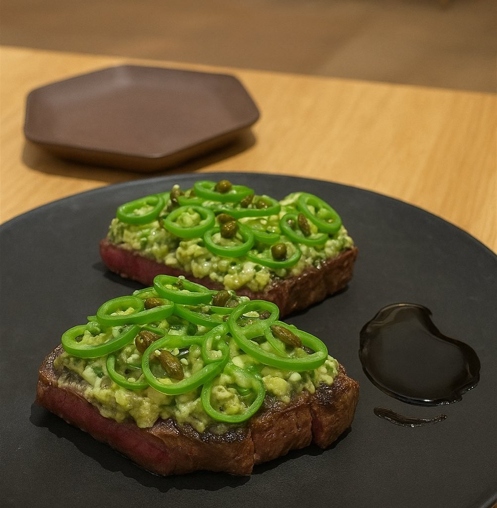 mitani_design's tweet photo. 「#ニューかまー 」にてご紹介された #8go さんの生マーガオ料理を食べてきました🍴✨
弊社スプレーフードを使用した「#マーガオと麹ミルクのアイス 」は仕上げに #マーガオオイル を目の前でかけてもらえます🍨
期間限定なので気になった方はぜひ食べてみて下さい!
#企業公式 #企業公式夏のフォロー祭り #企業公式つぶやき部