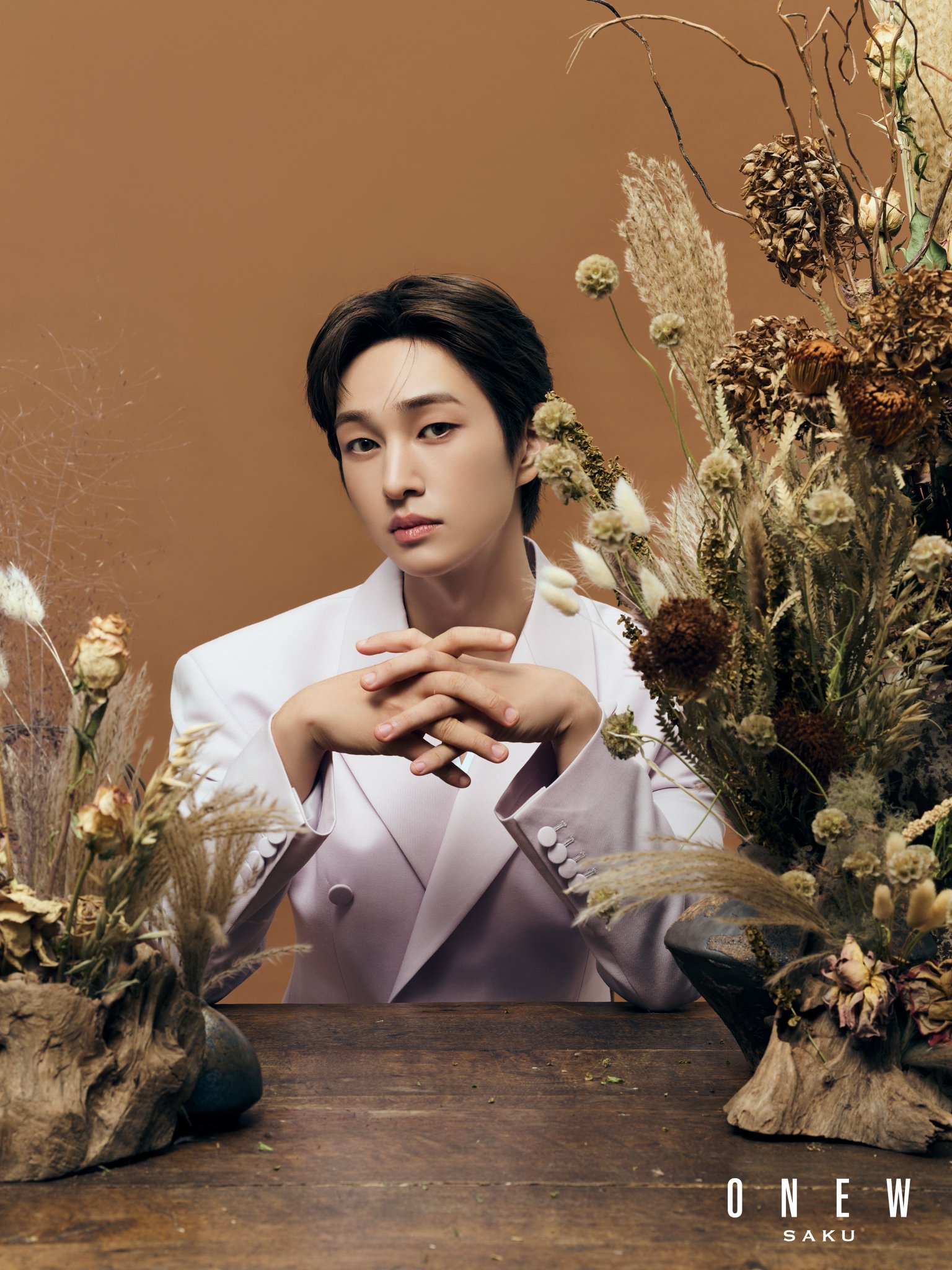 ONEW 1ST PHOTO BOOK『ONLYOU』 新品未開封 ONEW 1ST PHOTOBOOK 『ONLYOU』 発売決定！ | ONEW OFFICIAL