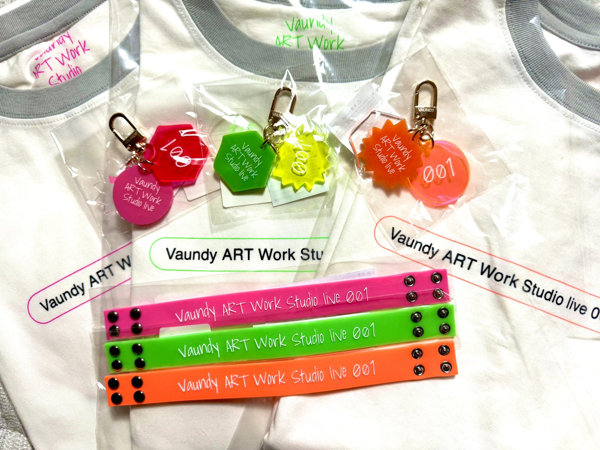 Vaundy ライブハウス 限定グッズ Keychain [ Orange ] vaundy 大阪ライブハウス 限定グッズ Keychain - メルカリ