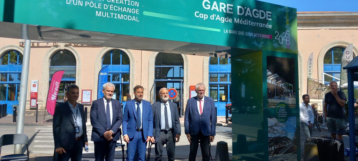 🚆| 🚧 Jacques Lucbéreilh, sous-préfet de Béziers, a participé aux côtes du président de la communauté d'agglomération Hérault-Méditerranée, maire d'Agde, du président du conseil départemental de l'Hérault, du vice-président du conseil régional Occitanie et du directeur régional