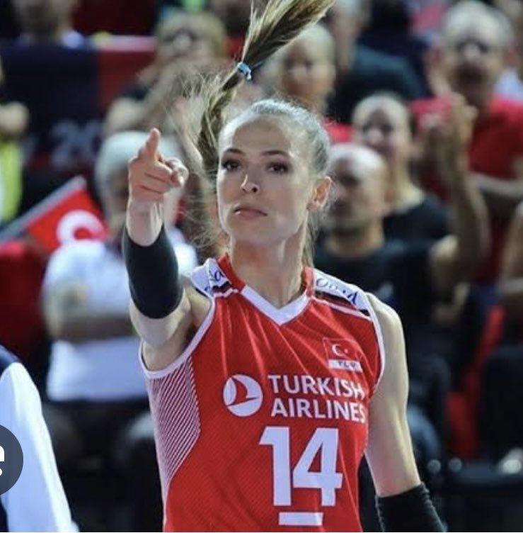 Heykeli dikilmeli…
Ama biz zaten DİKMİŞTİK 🇺🇦🇺🇦🇺🇦