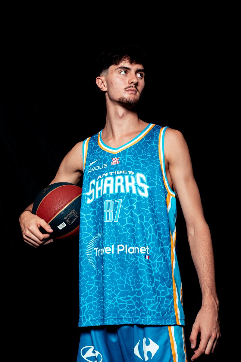 Antibes Sharks tweet media