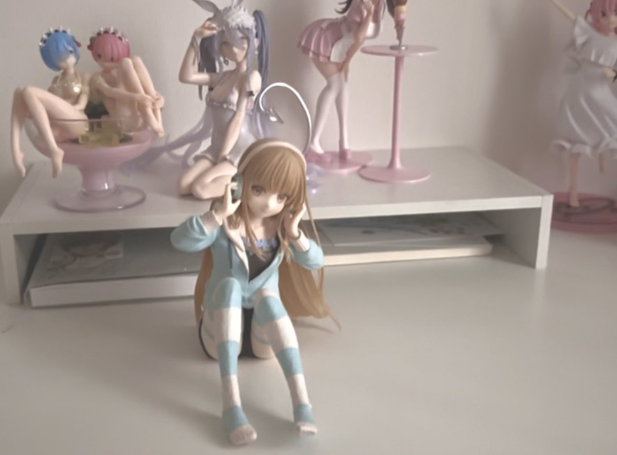 mongzip's tweet image. …🪽🎧