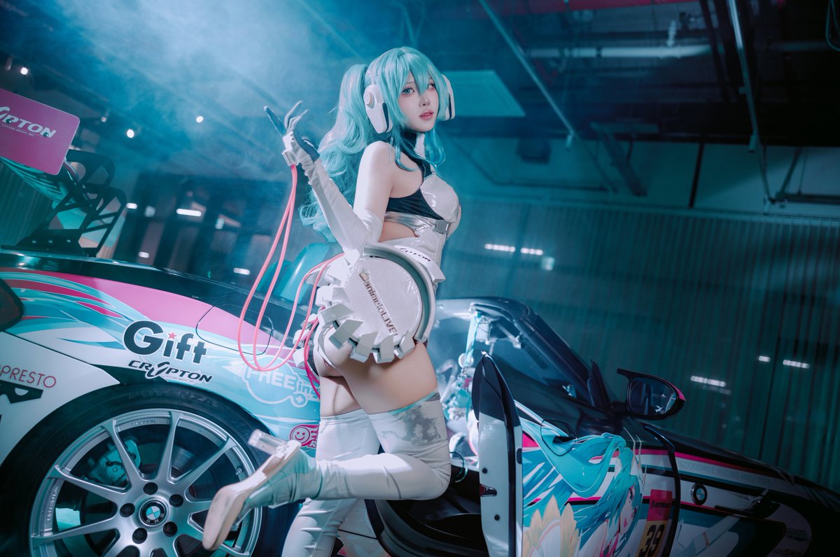 MELTA 멜타 tweet media