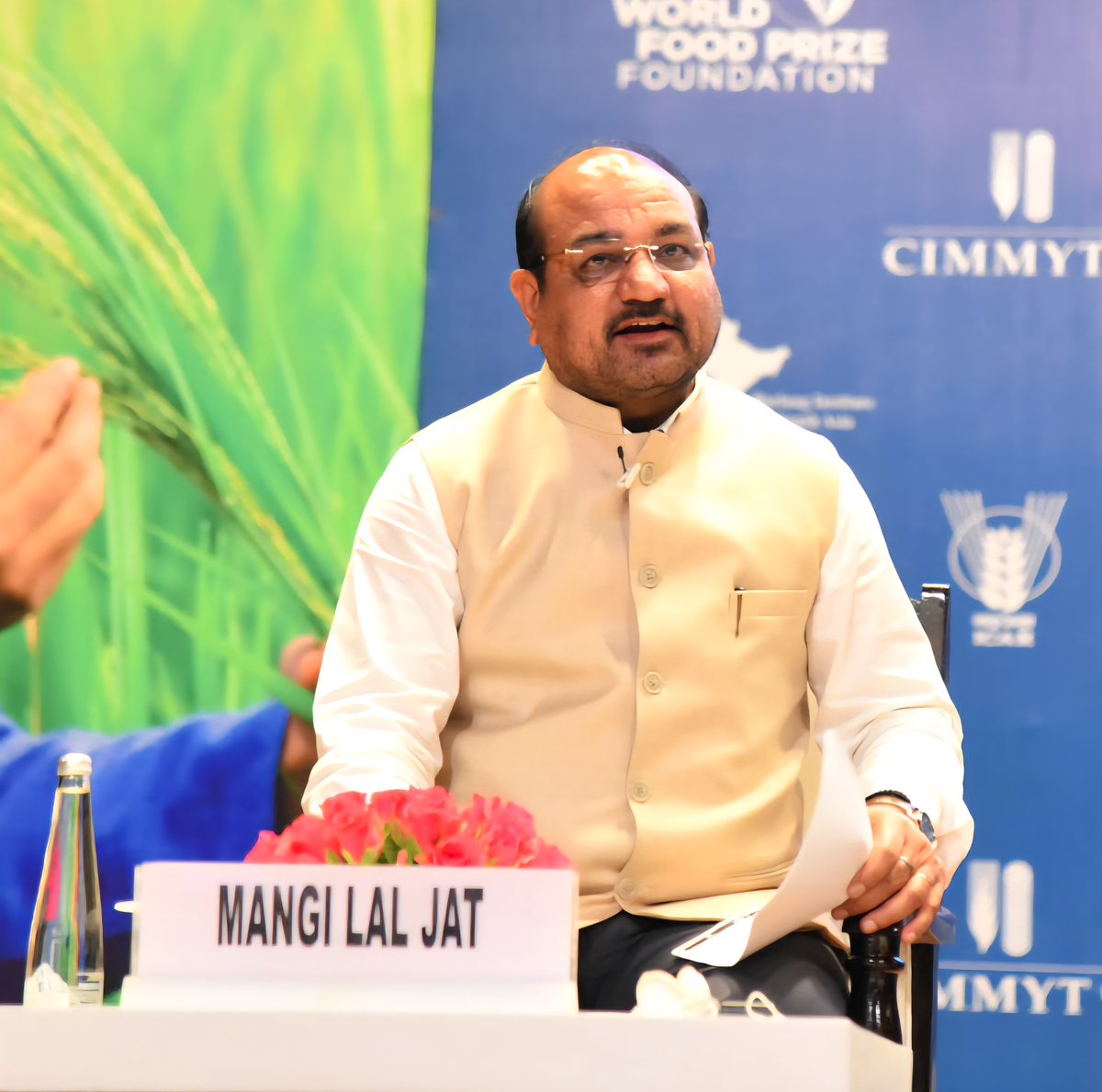 At #DialogueNEXTIndia, Dr ML Jat,  DG (ICAR), said:
“South-South collaboration means co-creating solutions, sharing innovations, and empowering small farmers to build resilient, sustainable food systems for the Global South.” #ICAR <a href="/ChouhanShivraj/">Shivraj Singh Chouhan</a>  <a href="/PIB_India/">PIB India</a> <a href="/AgriGoI/">Agriculture INDIA</a>