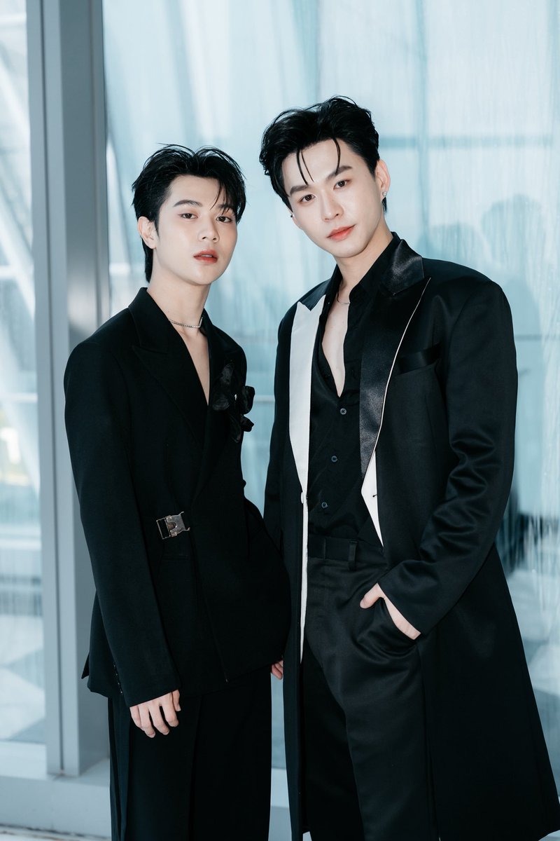 ต้นหลิวเด็กจิ๋ว tweet media