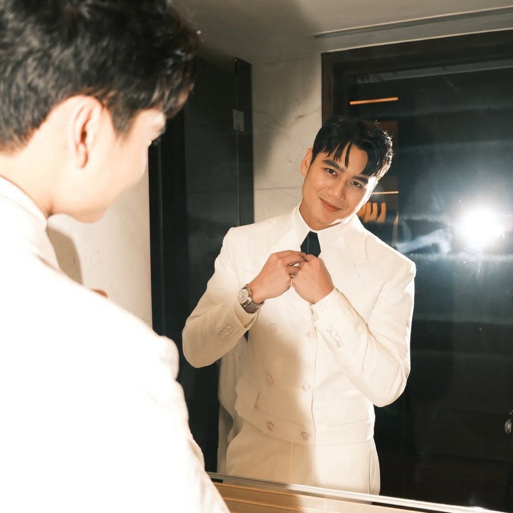 PopPlanet_'s tweet photo. River Joseph named Idolpick’s ‘Best International Artist’ for the first week of September. https://t.co/dFjhYs61mf
