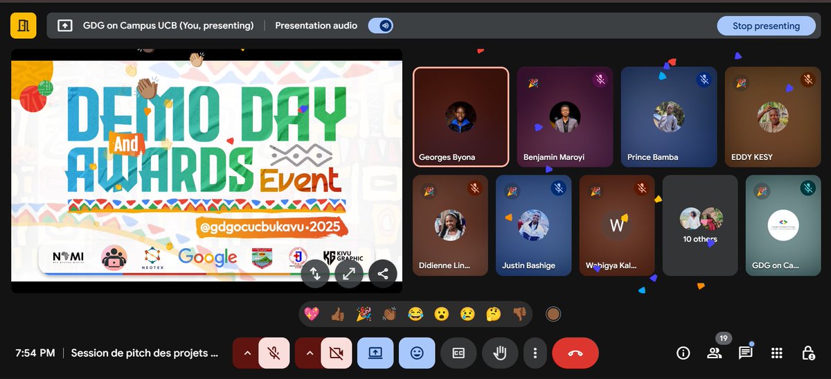 𝐃𝐞𝐦𝐨 𝐃𝐚𝐲 &amp; 𝐀𝐰𝐚𝐫𝐝𝐬 𝐄𝐯𝐞𝐧𝐭

Comme prévu, le vendredi dernier, s'est tenue la session de pitch des 18 projets réalisés lors du #BuildwithAI face au jury.

Merci aux membres du jury!

#gdgocucb #DemoDay #Awards #Project #Innovation #Community #CommunityEngagement